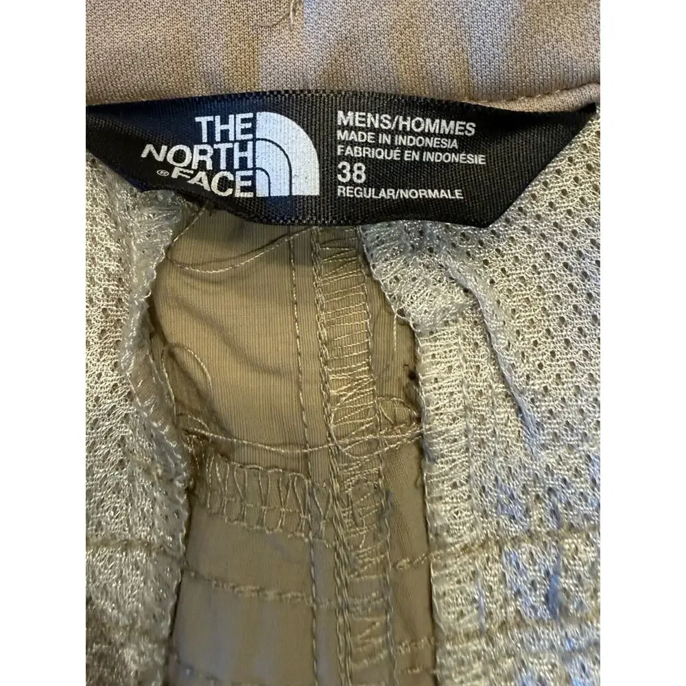 The North Face Men's Size 38 Light Tan Polyester Hiking/Outdoor Shorts